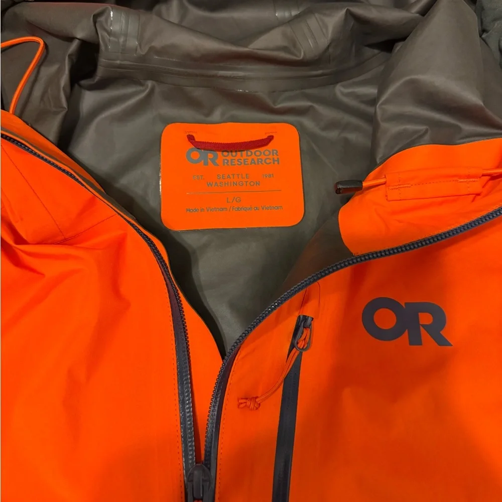 Large Men’s Outdoor Research Foray II GORETEX rain jacket - Picture 4 of 7